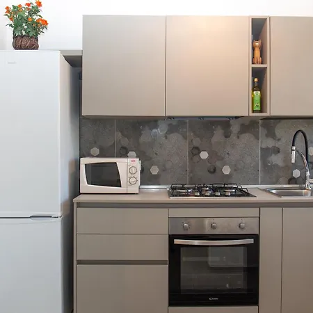 600 Meters From The Sea - Private Courtyard And Parking Apartamento *