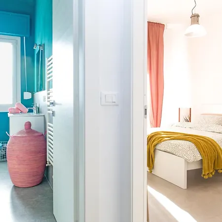 600 Meters From The Sea - Private Courtyard And Parking *